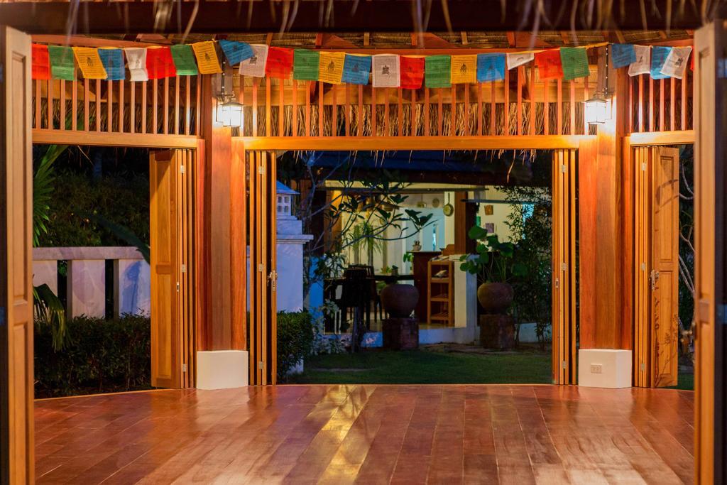 Easy Time Resort Laem Sai Beach Luaran gambar